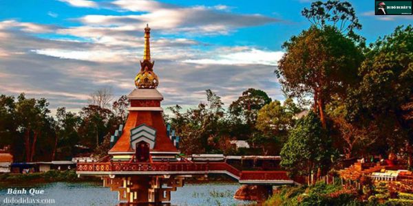 Tháp Xá Lợi Phật Chùa Phật Lớn