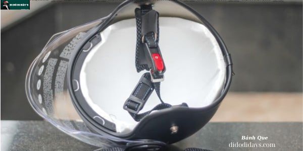 "lá chắn cứu mạng" trong nón bảo hiểm