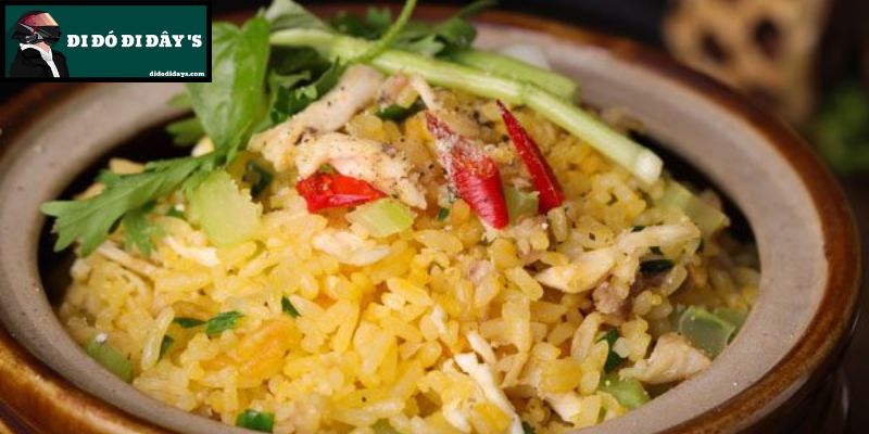 Cơm chiên cá mặn