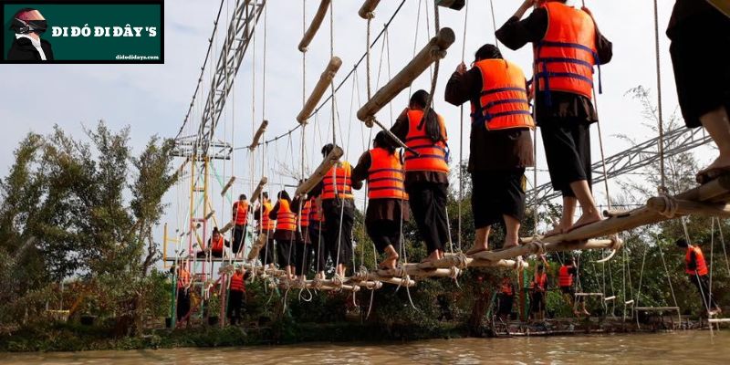 Hoạt động vượt cầu khỉ