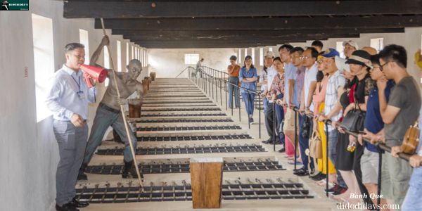 Nhà Tù Côn Đảo chuồng cọp
