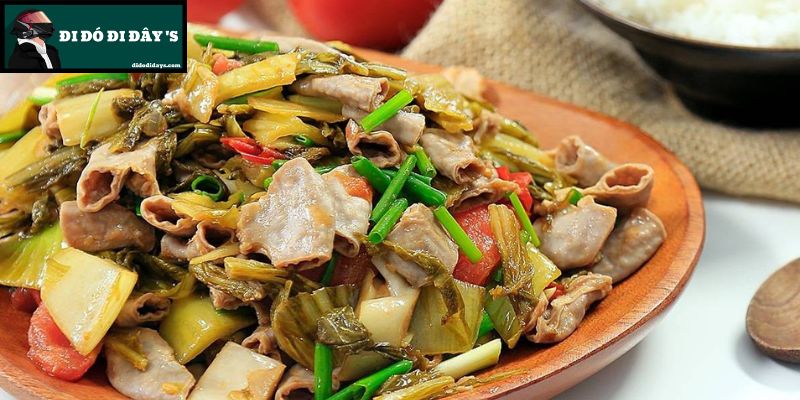 lòng bò xào dưa