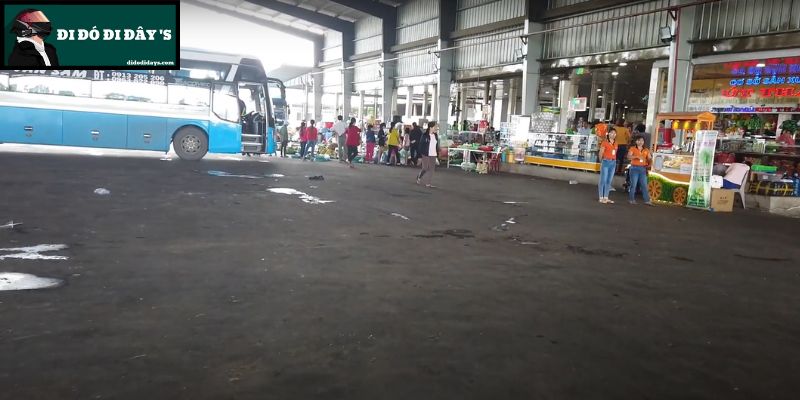 Trạm Dừng Chân Út Thẳng