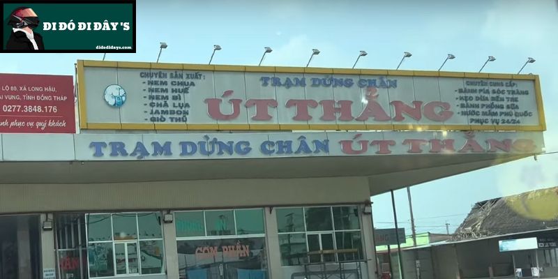 Trạm Dừng Chân Út Thẳng