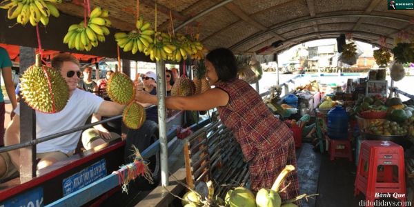 Chợ Nổi Cái Bè