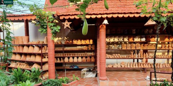 Nhà gốm Tư Buôi