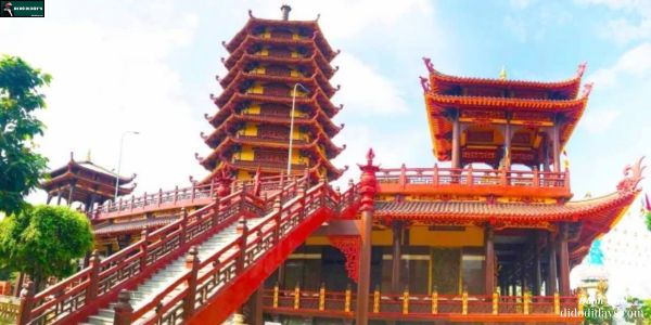 Bảo tháp 9 tầng