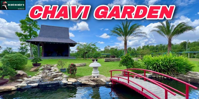Chèo Thuyền Trên Kênh Xanh
