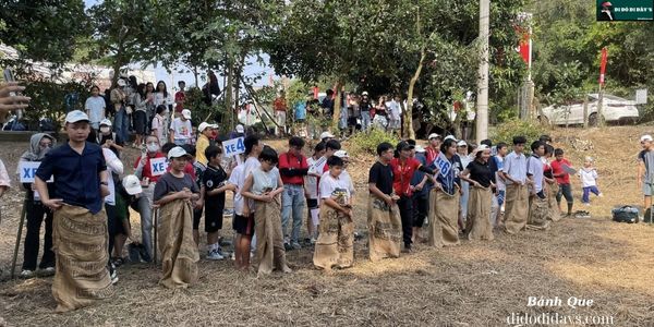 Trải nghiệm mấy trò chơi dân dã