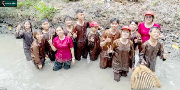 Tát mương bắt cá