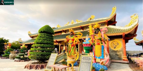 Điện Quan Âm và Điện Địa Tạng