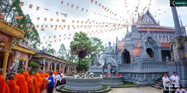 lễ tại Chùa Sleng Cũ (Chùa Slaeng) Trà Vinh