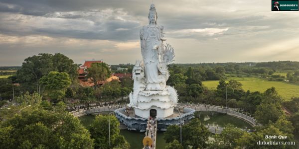 ượng Quán Thế Âm cao 25m