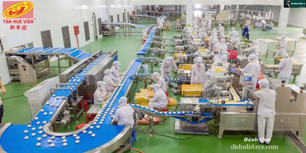 Tham quan quy trình sản xuất bánh pía truyền thống