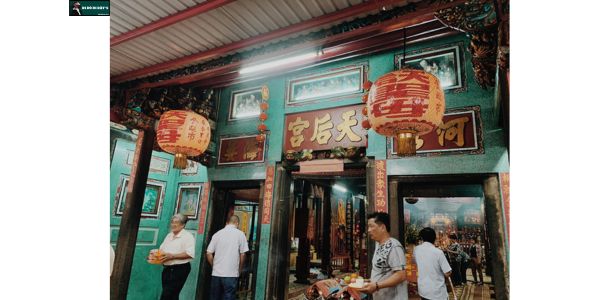 nét cổ kính chùa Bà Thiên Hậu