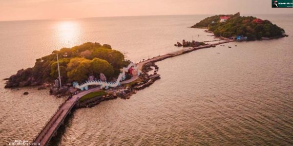 Hòn Đá Bạc Tại Cà Mau 