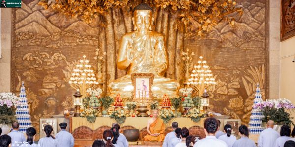 Pháp Viện Minh Đăng Quang